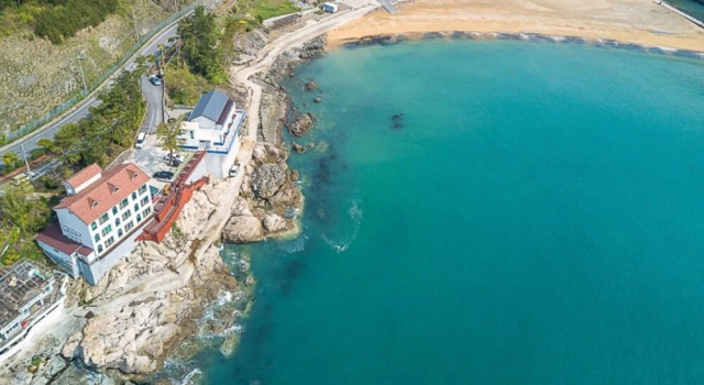 Yeosu Haeoreum Spa Pension (Beach, Spa)
