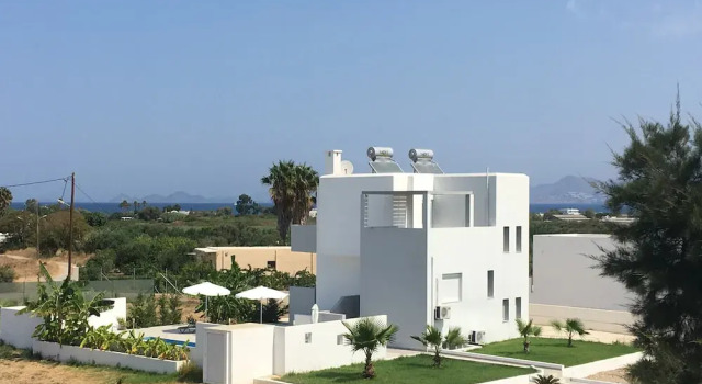 Вилла с 4 комнатами Lilu Villa 1 with Private Pool and Seaview