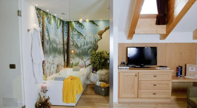 Lupo Bianco, Rezervasyon Otel Canazei Trentino Alto Adige