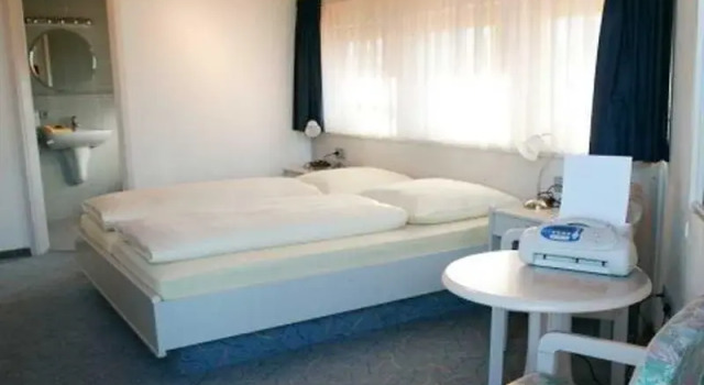 KRYSTALL Hotel, Reserva ahora Hotel Filderstadt Baden-Wurtemberg