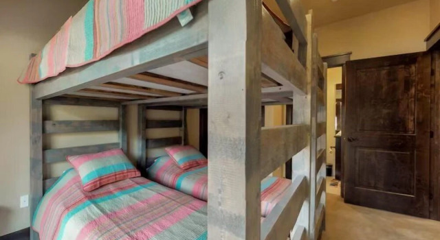 River Run Townhomes - 3 Bedroom - Walk to Slopes!