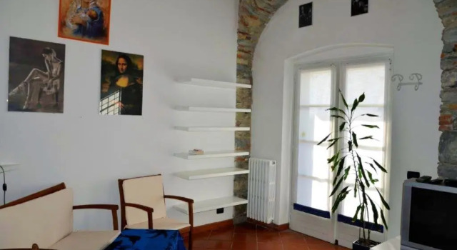 2 bedrooms appartement with sea view shared pool and enclosed garden at Borghetto melara 6 km away from the beach