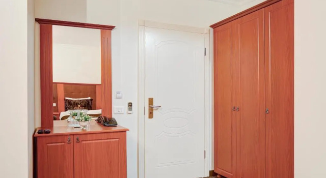 Трёхместный номер Standard Golden Hotel