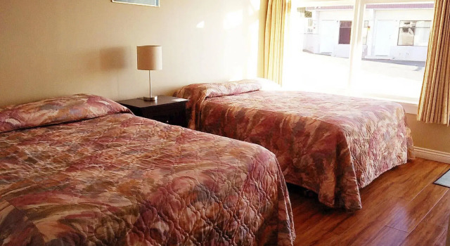 Westview Centre Motel Ltd., Foglalás Motel Powell River Powell River Region