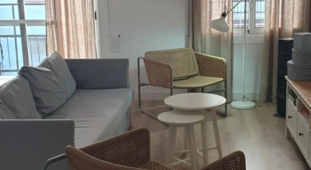Apartment IBIZA STYLE, Rezervasyon Daire El Vendrell El Baix Penedès, Platja de les Madrigueres yakınında