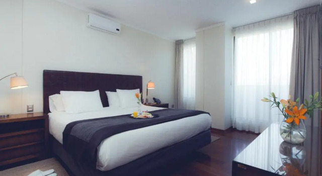 Suite De ejecutivo con balcón Hotel Atacama Suites