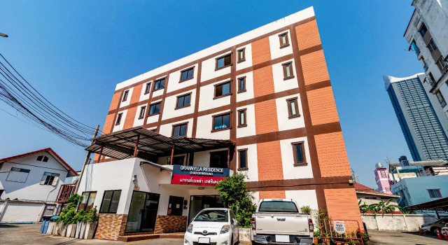 Номер Standard Grannylla Residence Charoenkrung