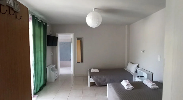 Апартаменты с балконом Demis Apartments