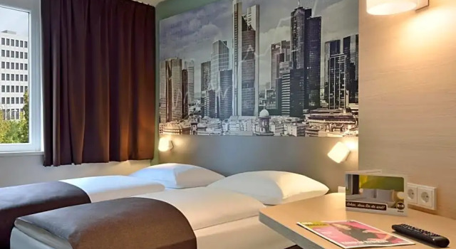 Номер Standard B&B Hotel Frankfurt-West