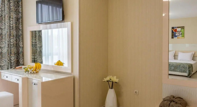 Студия Hotel Capri