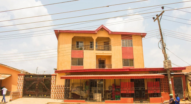 Bikem Lodge, Boek Hotel Ikeja Lagos