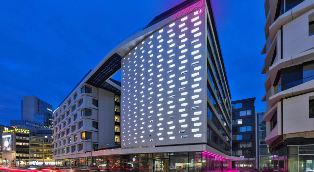 Moxy Frankfurt City Center