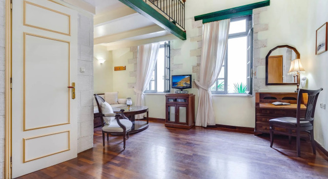 Casa Leone Hotel, Забронировать Отель Отели Ханья с парковкой, рядом с Археологический музей Ханьи, Парковка