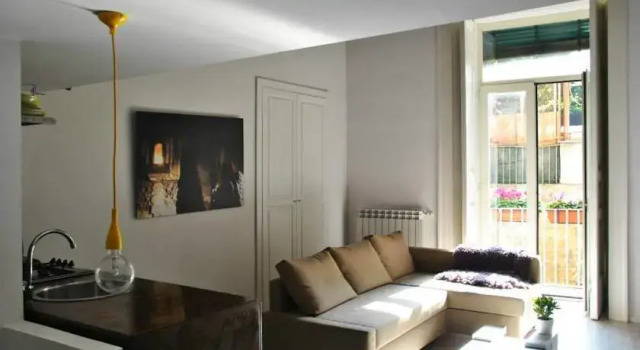 Santa Teresa luxury rooms, Забронировать Апартаменты/квартира Отели Неаполя с завтраком, рядом с Кафедральный собор Неаполя, Завтраки