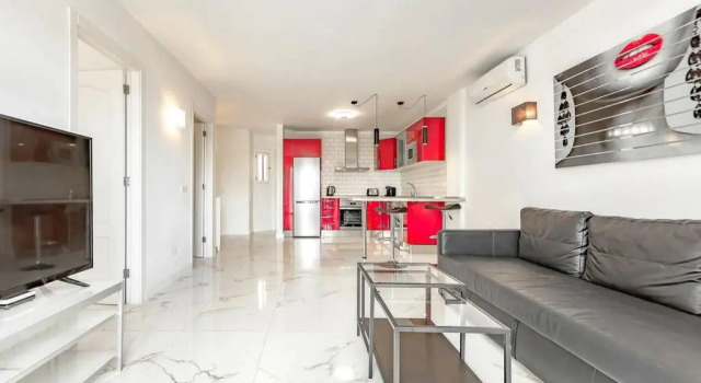 Апартаменты Modern apartment in Parque Royal I