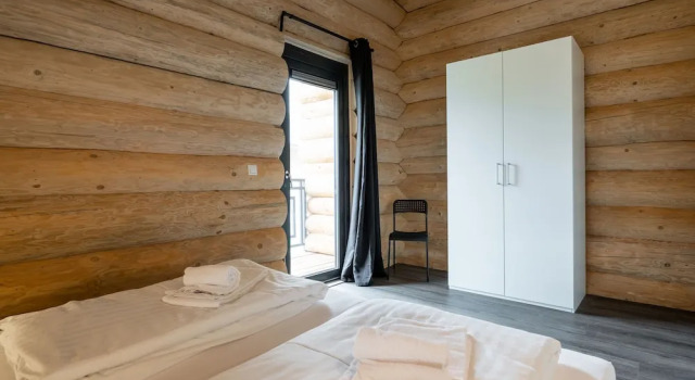 Cozy Holiday Home in Jenig near Skiing