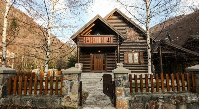 Коттедж с 3 комнатами Holiday Home Bianca