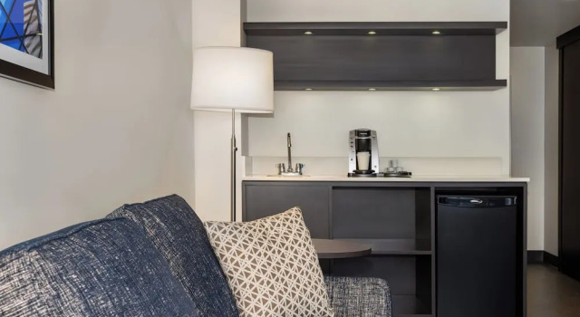 Двухместный люкс с видом на город Holiday Inn Toronto Downtown Centre by IHG