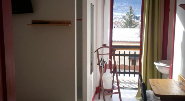 Htel Saint Antoine, Book Hotel Hoteller i Briancon med parkering, Parkering