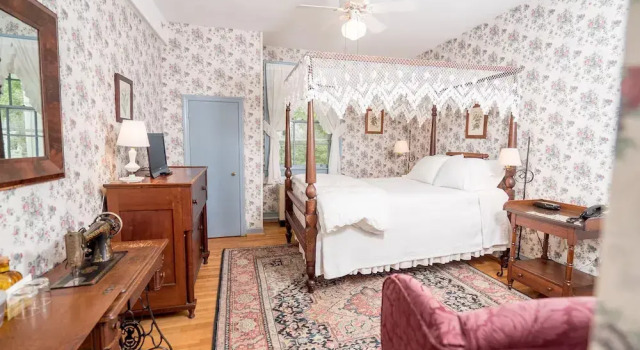 Номер Classic Historic General Lewis Inn