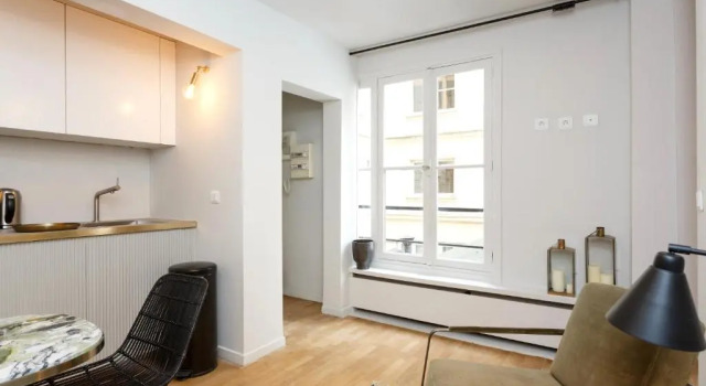 Апартаменты Habitat Parisien - Louvre Rivoli