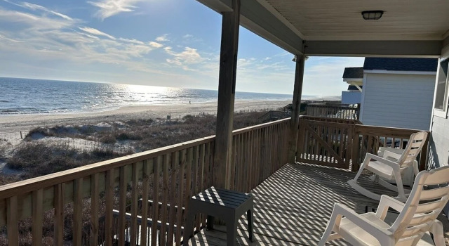 Sea It All 2 Bedroom Home by RedAwning, Забронировать Дом для отпуска Саплай Северная Каролина