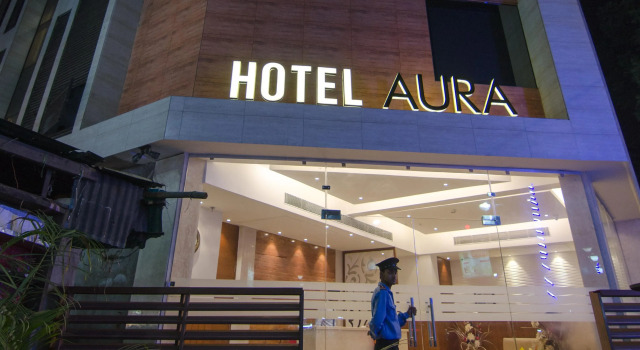 Aura hotel, Забронировать Отель Недорогие отели Калькутты, рядом с The Asiatic Society, недорого