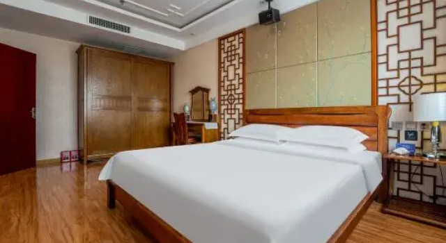 Люкс Deluxe Citi Home (Chongzhi Street Laishui Bus Station)