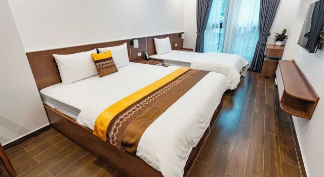 Golden Crown Hotel Long Bien, Забронировать Отель Long Bien Ханой