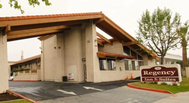 Regency Inn And Suites