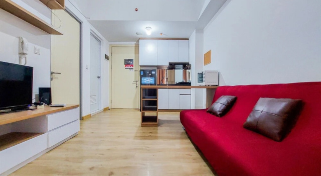 Апартаменты Deluxe Best Modern And Homey 2Br Apartment At M-Town Residence