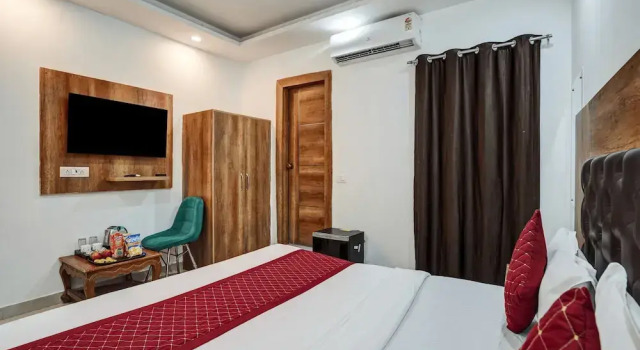 Hotel Marina Near Delhi Airport, Забронировать Отель Отели Нью-Дели с завтраком, Завтраки