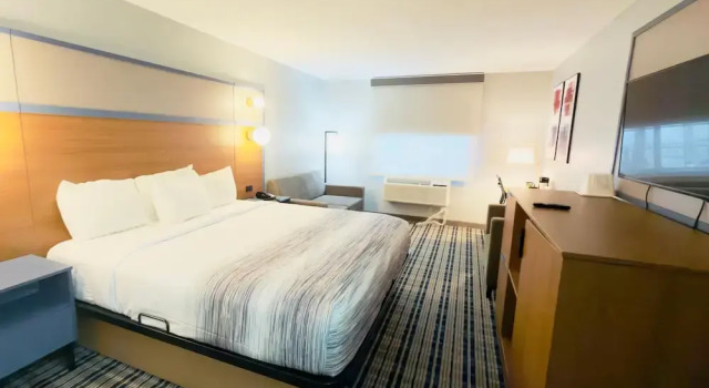 Двухместный номер Deluxe AmericInn by Wyndham Lake Mills