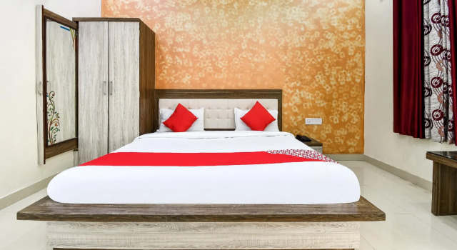 OYO 44607 Glorious Resort
