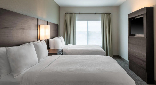 Четырёхместный люкс c 1 комнатой Residence Inn by Marriott Lancaster Palmdale
