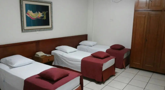 Трёхместный номер Standard Hotel Internacional