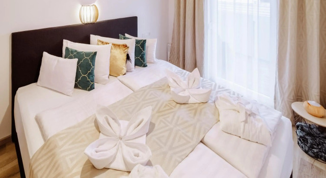 Alexandra Apartman, Buchen Sie Ferienwohnung Keszthely 