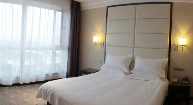 GreenTree Inn ShanDong North WeiHai StationNorth International Bathing Beach Business Hotel, Buchen Sie Hotel Huancui Weihai