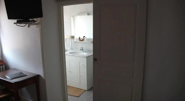 Четырёхместный семейный номер Standard Hostellerie du Beffroy