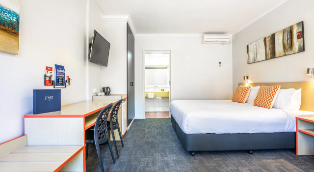 Апартаменты с 2 комнатами Nightcap at Ferntree Gully Hotel Motel