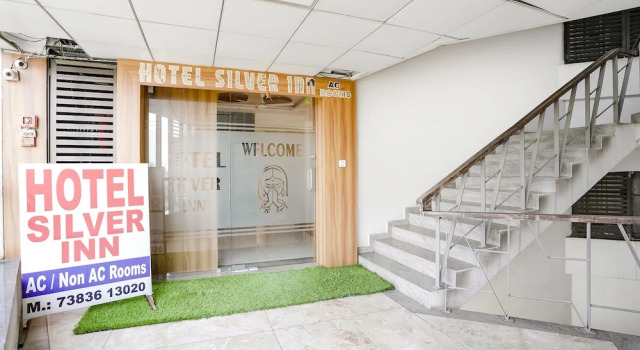 Fabhotel Silver Inn, Rezerwuj Hotel Hotele w Gujarat ze śniadaniem, Śniadanie