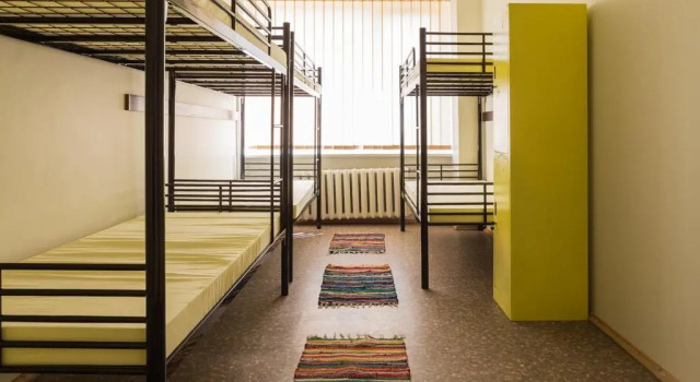 Кровать в общем номере (женский номер) EHE Hostel