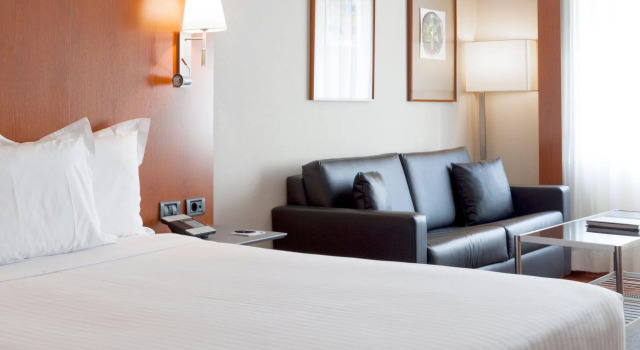 Двухместный номер Superior AC Hotel by Marriott Aravaca