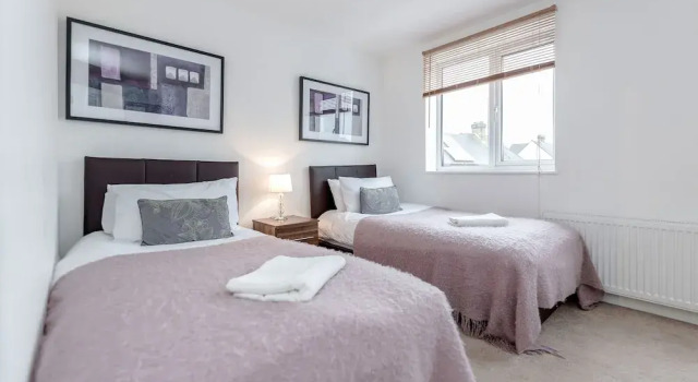 Апартаменты Classic Royal Apartments - Heathrow