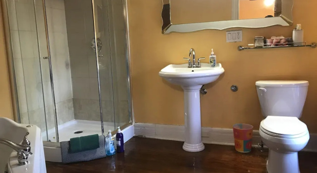 Двухместный люкс A Moment in Time Bed and Breakfast