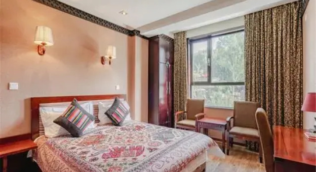 Люкс Deluxe Padma Chumig Garden Hotel