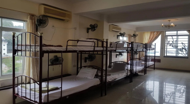 Bay View Hotel, Забронировать Отель Катба 