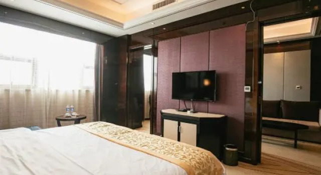 Ruihang Hotel