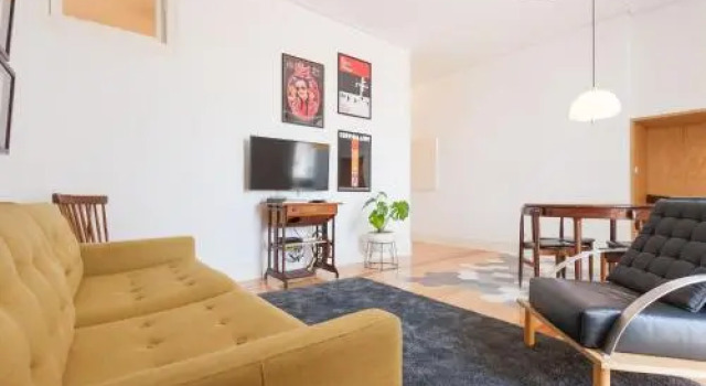 Feels Like Home Bica Modern Flat with View