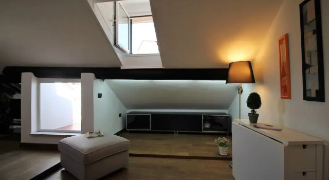 ILA1505 House Golia